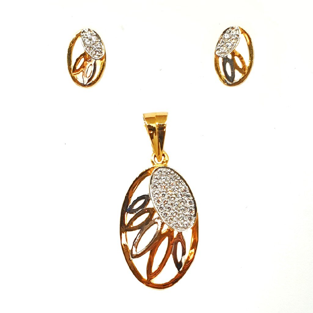 22K Gold Oval Shaped Fancy Pendant...