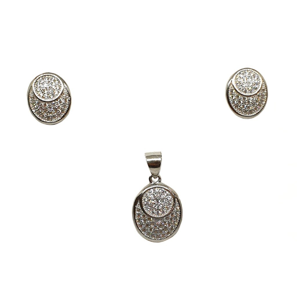 925 Sterling Silver Oval Shaped Des...