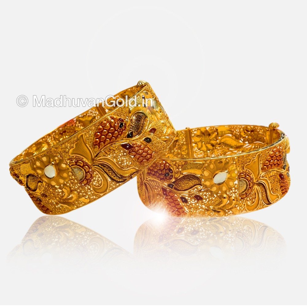 22K Gold Designer Bangles (Kada)