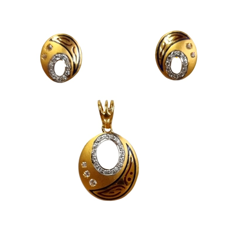 22K Gold Oval Shaped Fancy Pendant...